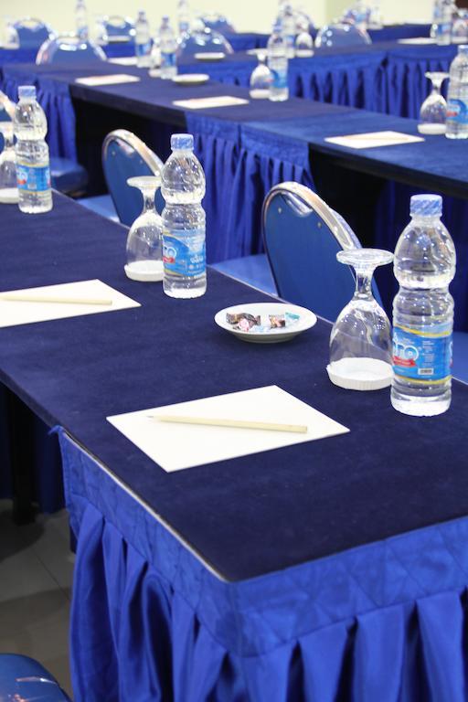 בוגור Gumilang Hotel חדר תמונה