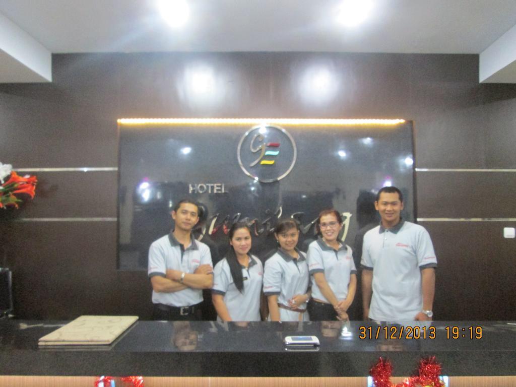 בוגור Gumilang Hotel מראה חיצוני תמונה